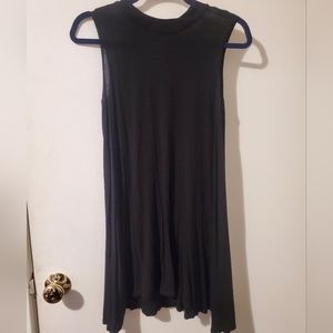 Black Sleeveless Dress